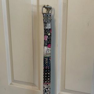 Holographic belt women's